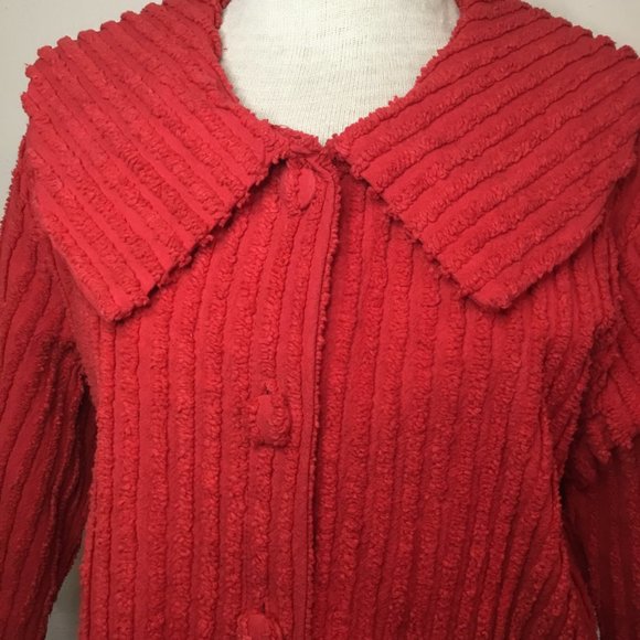 Red CHENILLE Short Button Front Jacket with Round Collar Ladies Size Large - Picture 4 of 15